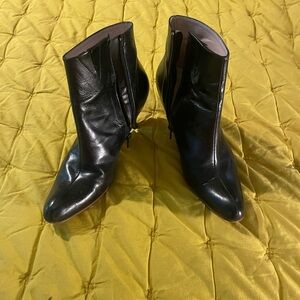 Black Fluevog zip up boots 8